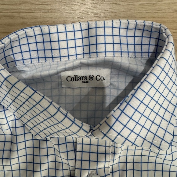 Collars & Co Polo - Picture 3 of 3